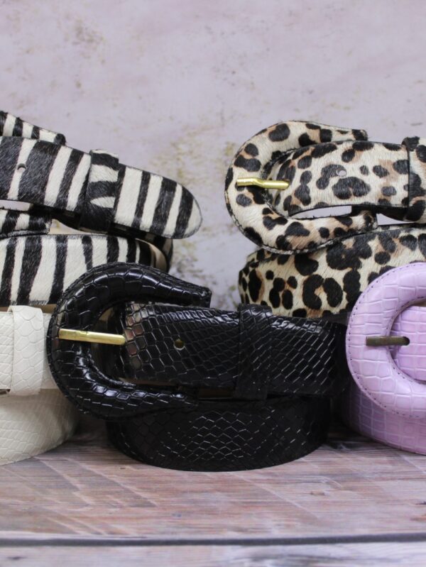 CORREA EN CUERO FELPUDO