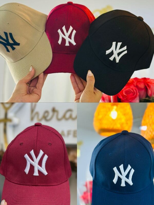 GORRAS NY